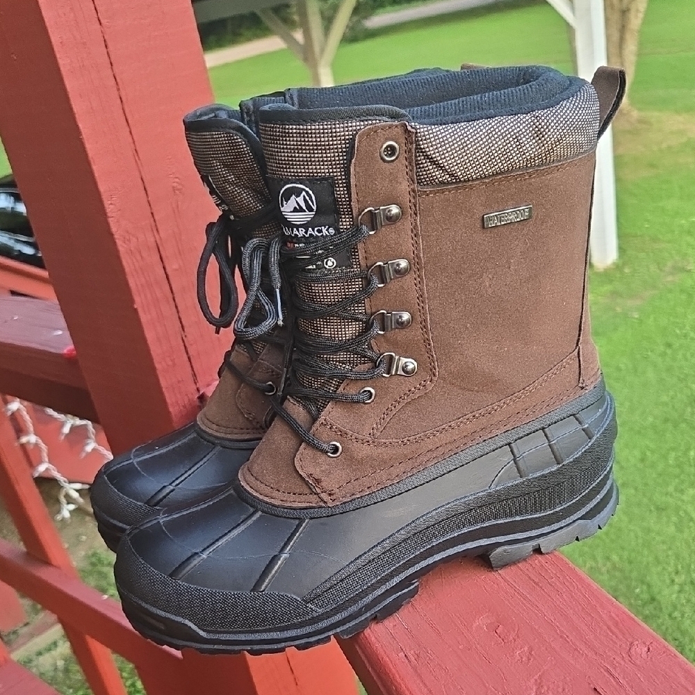 Tamarack 3M Tundra Brown and Black Men's Boots US 9 New W/O Tags Excellent Cond